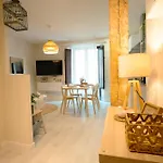 Uxama Luxury *