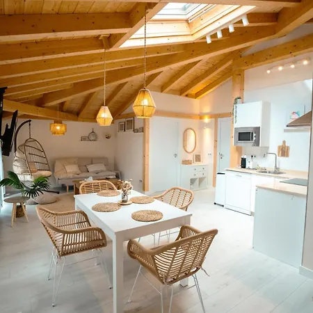 Uxama Luxury *