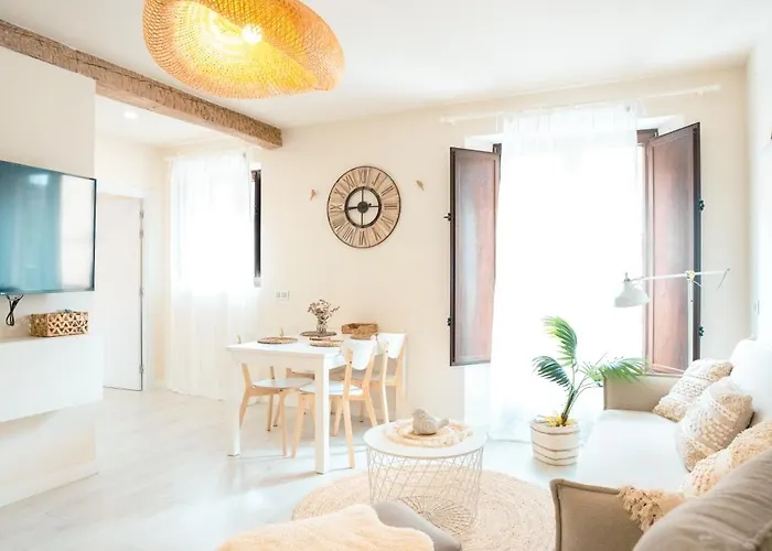 Uxama Luxury 아파트 *